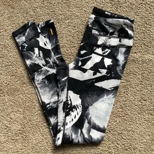 Lucy Mid Rise Full Length Leggings